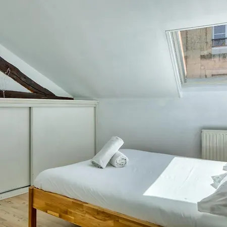 Geoffroy Sublime Duplex à Proximité De La Place Du Vieux Marché