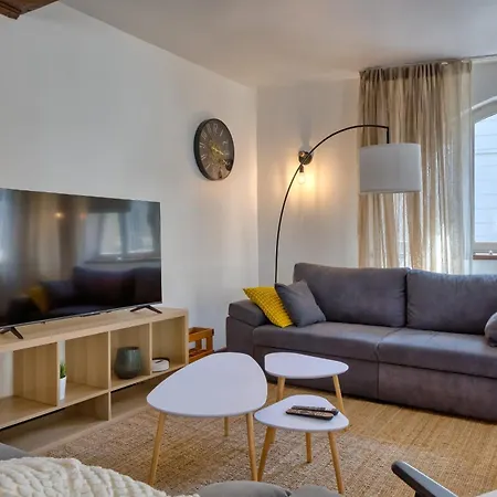 Apartment Geoffroy Sublime Duplex A Proximite De La Place Du Vieux Marche *