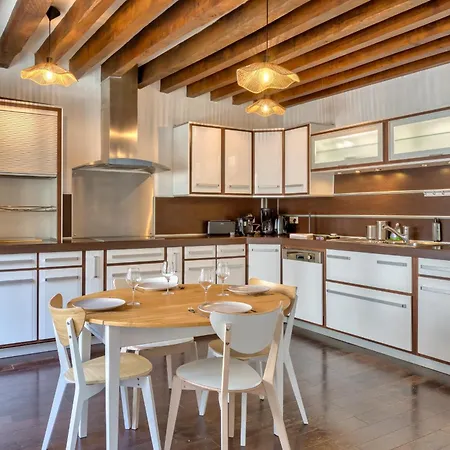 Apartment Geoffroy Sublime Duplex A Proximite De La Place Du Vieux Marche Rouen
